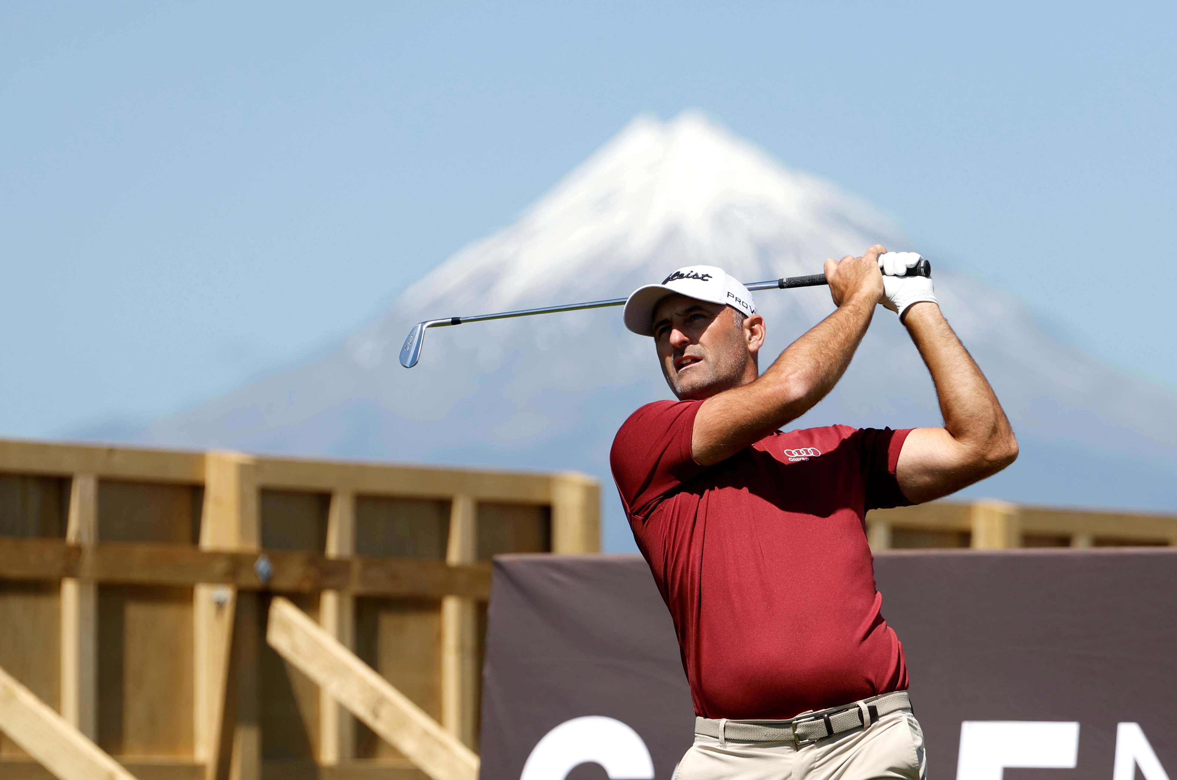 Hendry claims Taranaki Open, local wins season trophy