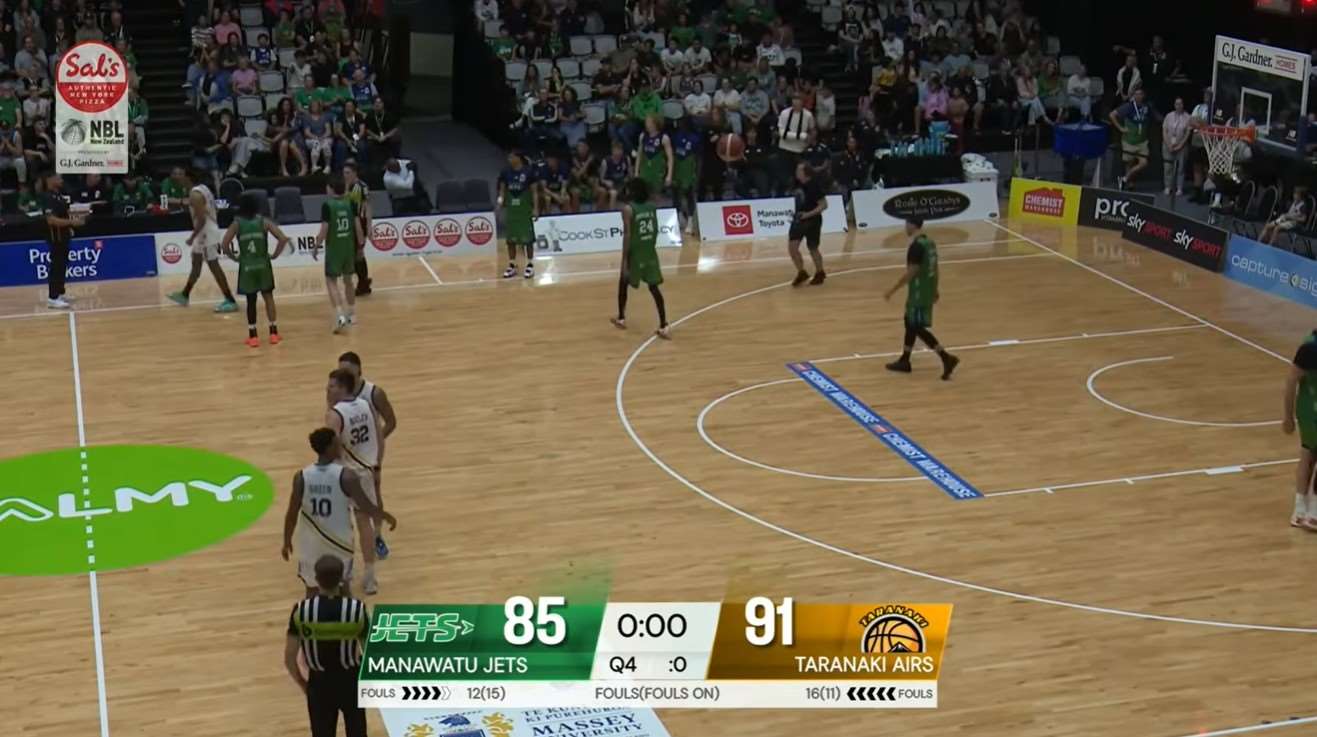 Basketball: Come back win for Taranaki Airs in season opener