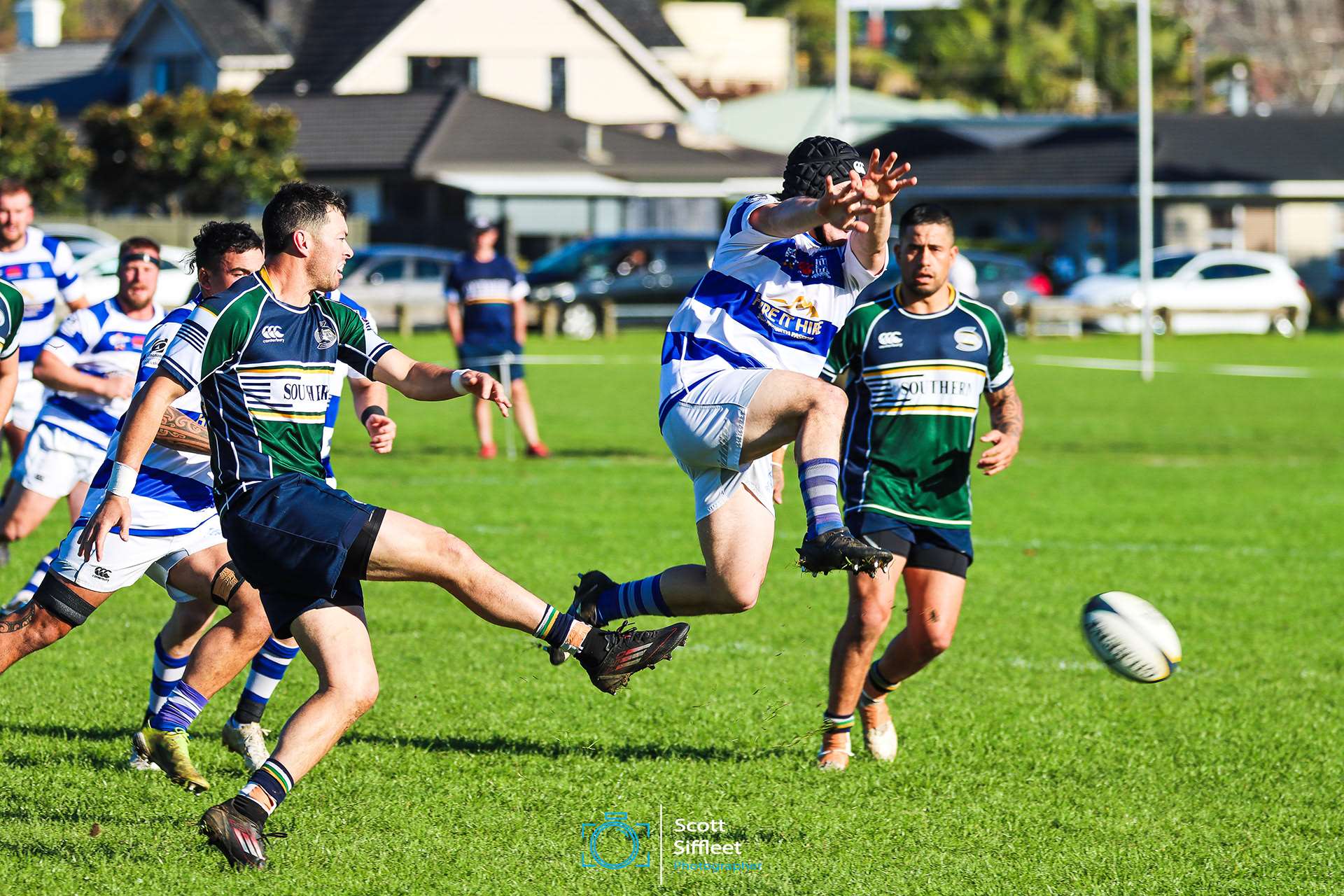 Rugby: Southern storm into second after last minute win