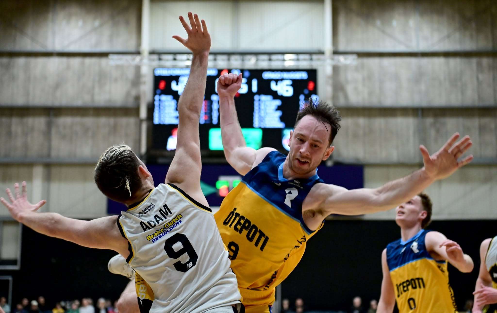 Basketball: Otago pip Airs in Dunedin thriller