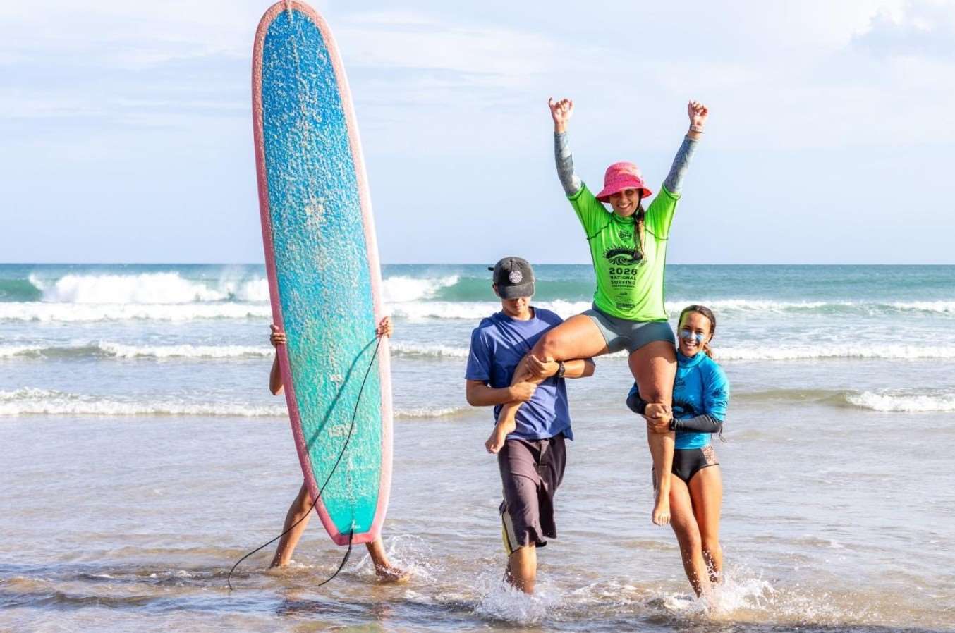 Surfing: Young New Plymouth surfer named in NZ longboarding team